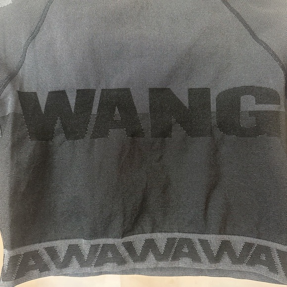 Alexander Wang Black and Grey Crop Top - Picture 3 of 5